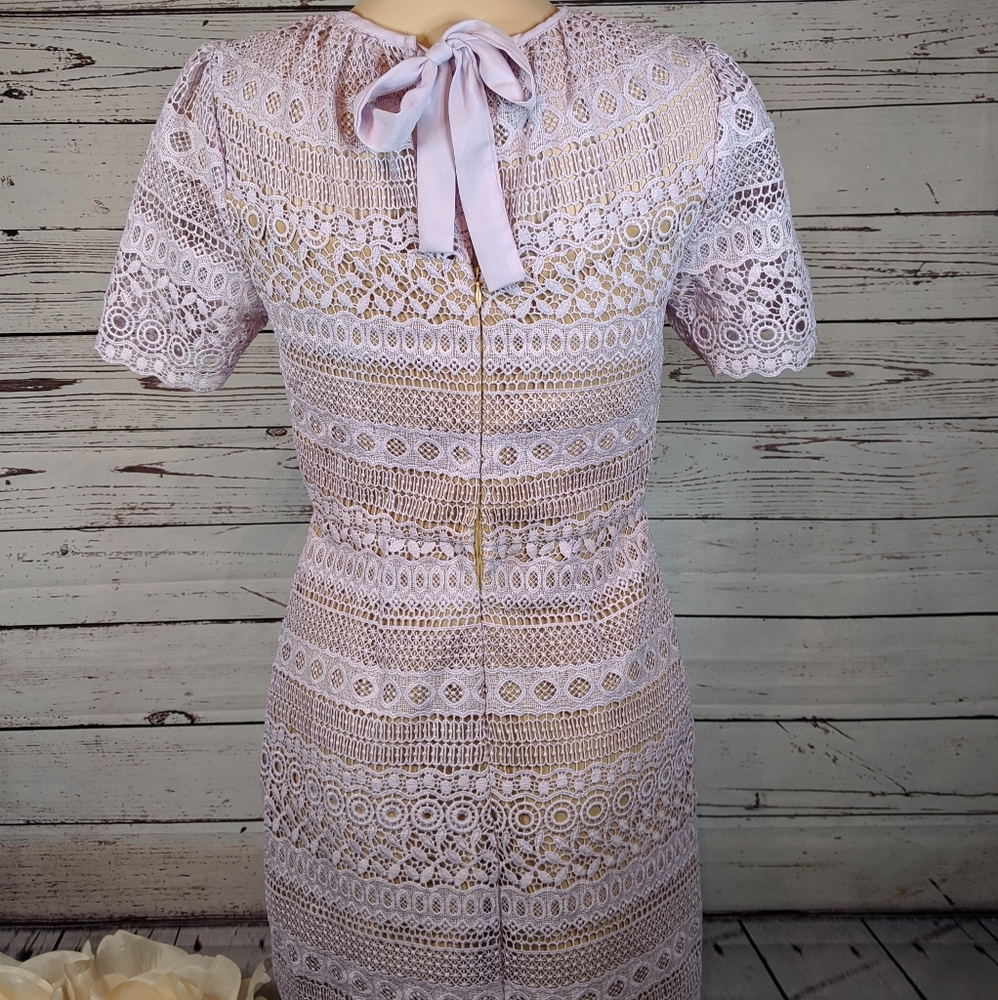 Dee Elly Dress - Picture 2 of 4